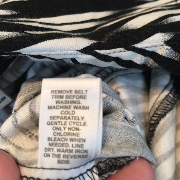 Cato Black/White Geo Print Jacket/Tunic Size M - Picture 8 of 8